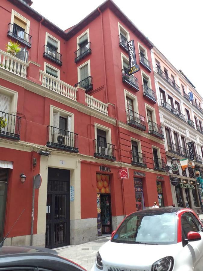 Hostal Rio Parana Madrid Exterior photo